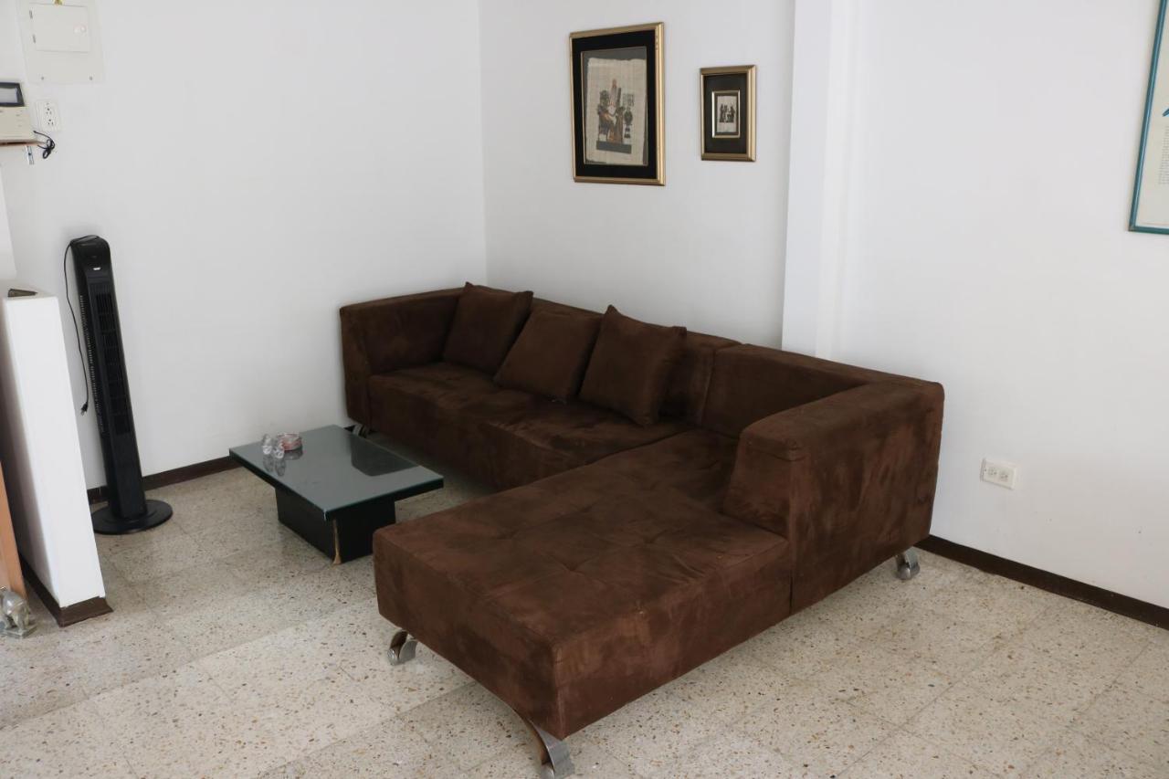 Apartamentos Limonar كالي المظهر الخارجي الصورة