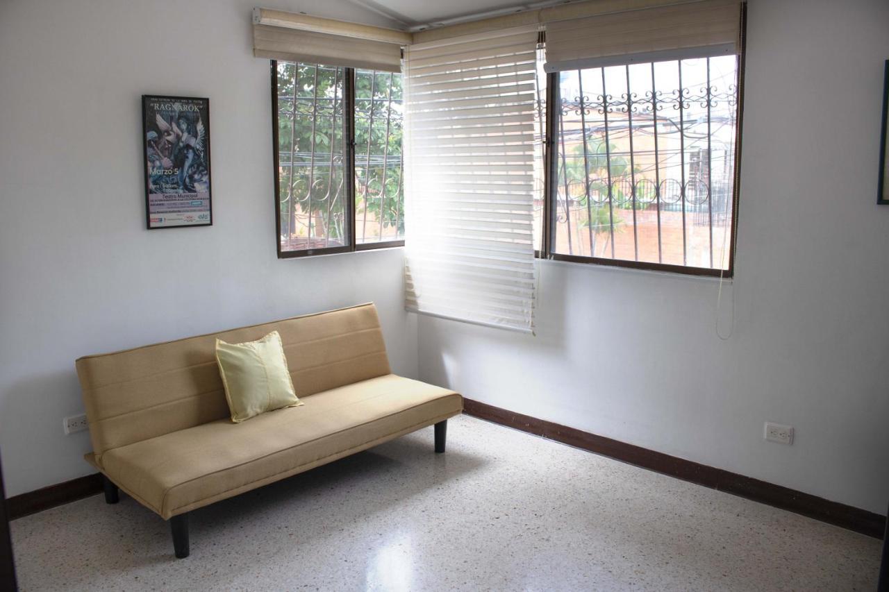 Apartamentos Limonar كالي المظهر الخارجي الصورة